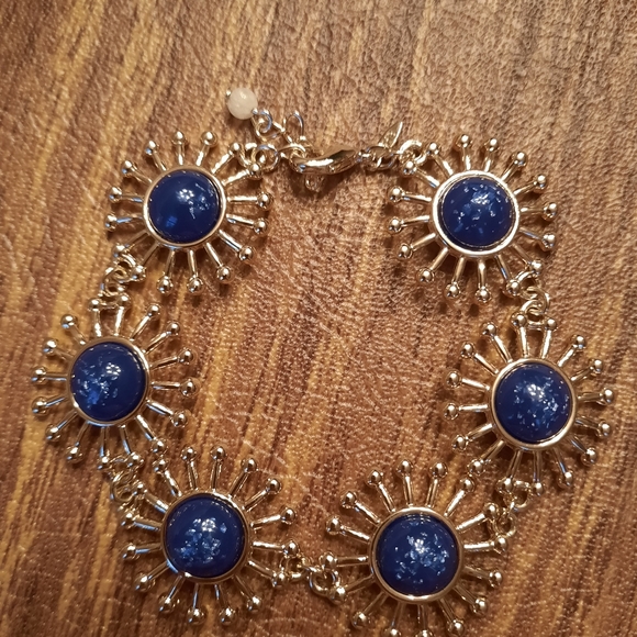 Gold and blue stone SMB Bracelet - Picture 1 of 6